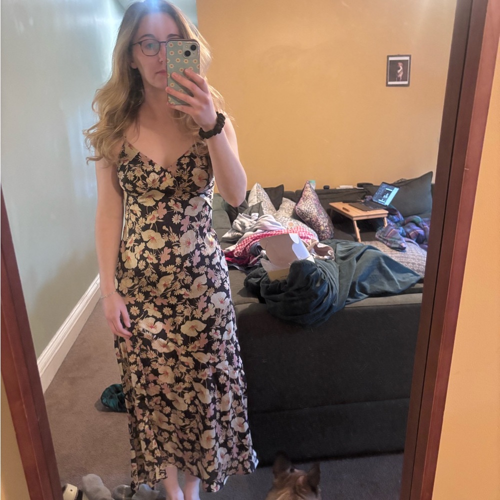 Dress Forum Floral Maxi Dress - Black and Cream
